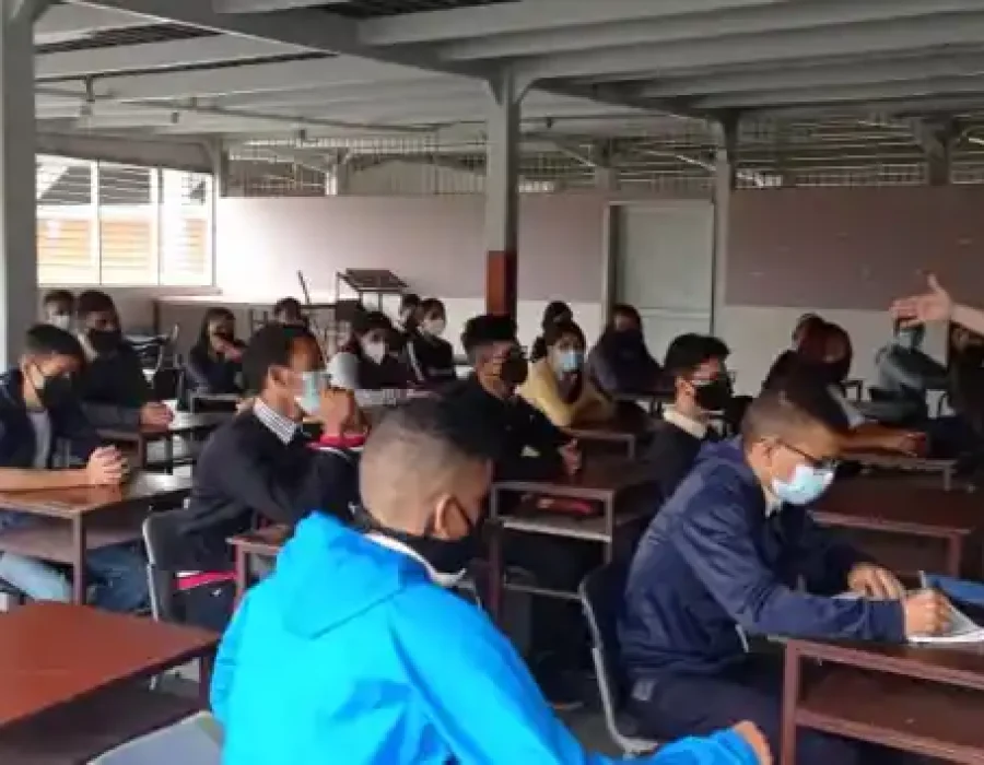 Empoderando a la Juventud Venezolana a través de Fundación Comunidades Ciudadanas 